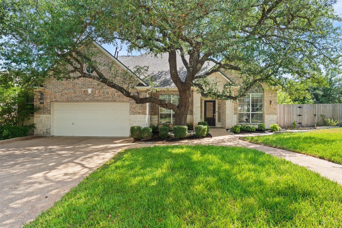 2601 Izoro Bend