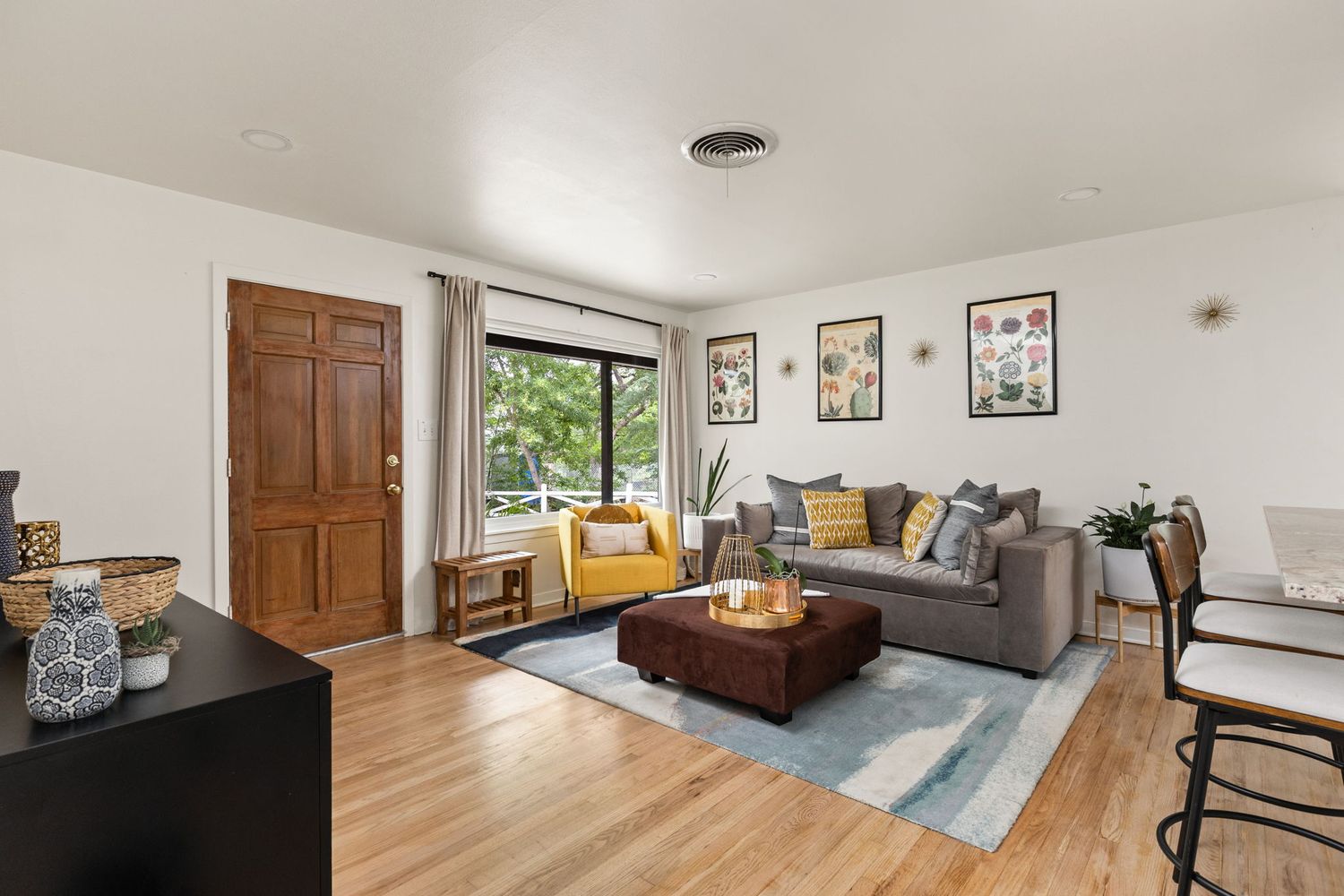 4107 Shoal Creek Blvd interior